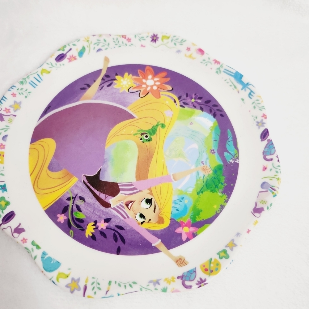 DISNEY princess Rapunzel bundle of doll with vanity and stool, brushes,plate,cup - Picture 7 of 11